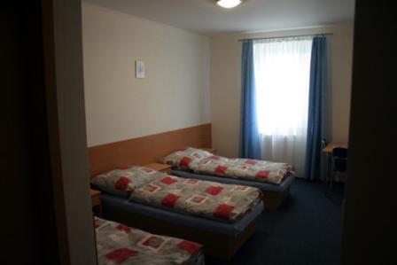City Hostel Bratislava Extérieur photo